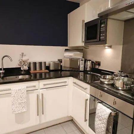 Heart Of Leeds City Centre Living - Sleeps 6